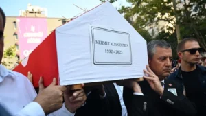 Altan Öymen