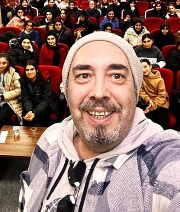 Şafak Güçlü