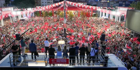 Bakırköy Mitingine Katılan TİP Üyeleri Gözaltına Alındı