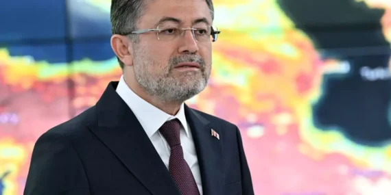 Bakan Yumaklı’dan Orman Yangınlarıyla İlgili Son Durum Açıklaması