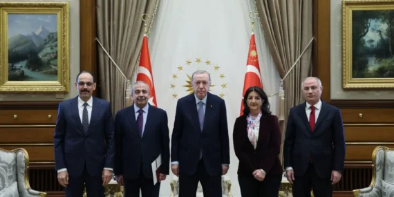 Cumhurbaşkanı Erdoğan, DEM Parti’yi Yarın Kabul Edecek!