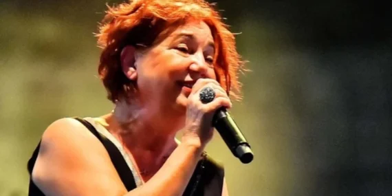 Nazan Öncel Yine Hastaneye Kaldırıldı