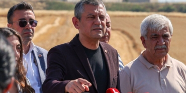 özgür özel