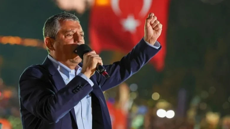 özgür özel