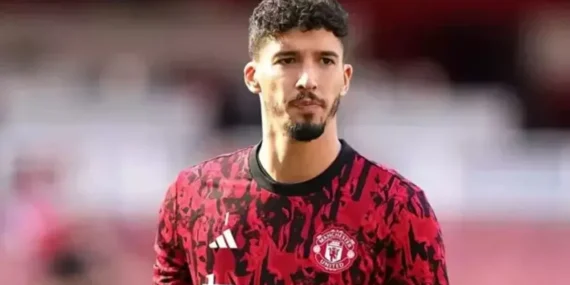 Altay Bayındır’ın İlk 11 Başlangıcı Tepkiyle Sonuçlandı