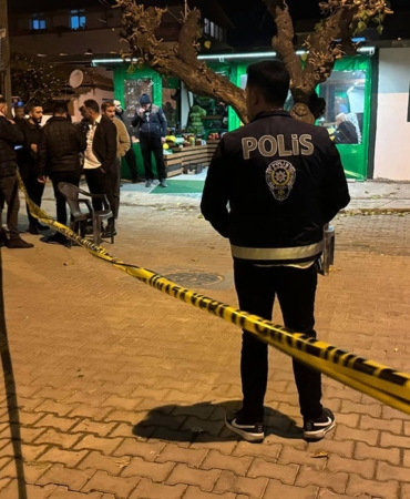 İzmir'de polise saldırı