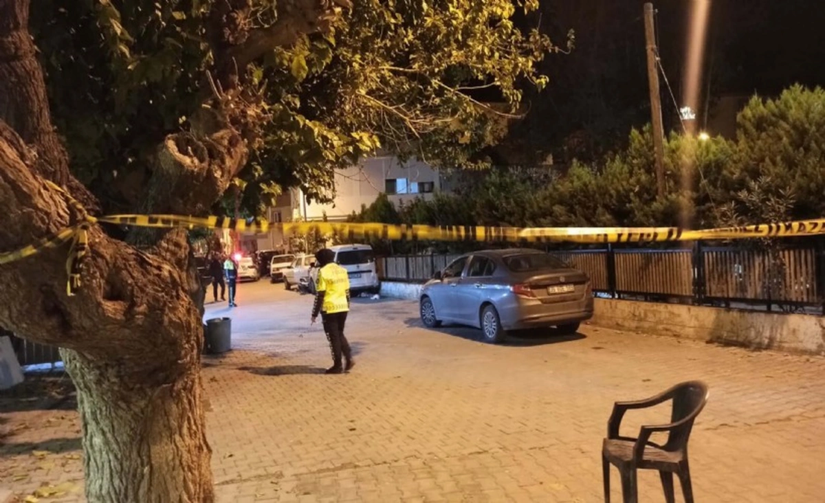 İzmir'de polise saldırı