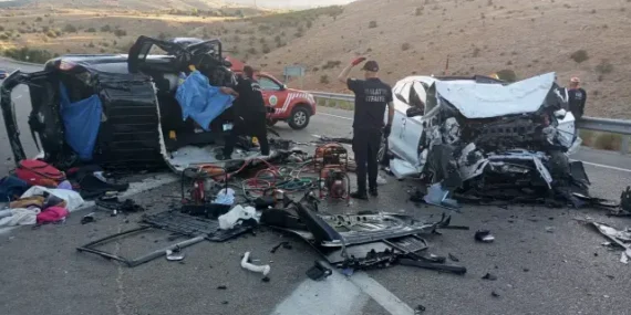 Malatya Kayseri Karayolunda Feci Kazada 4 Ölü!