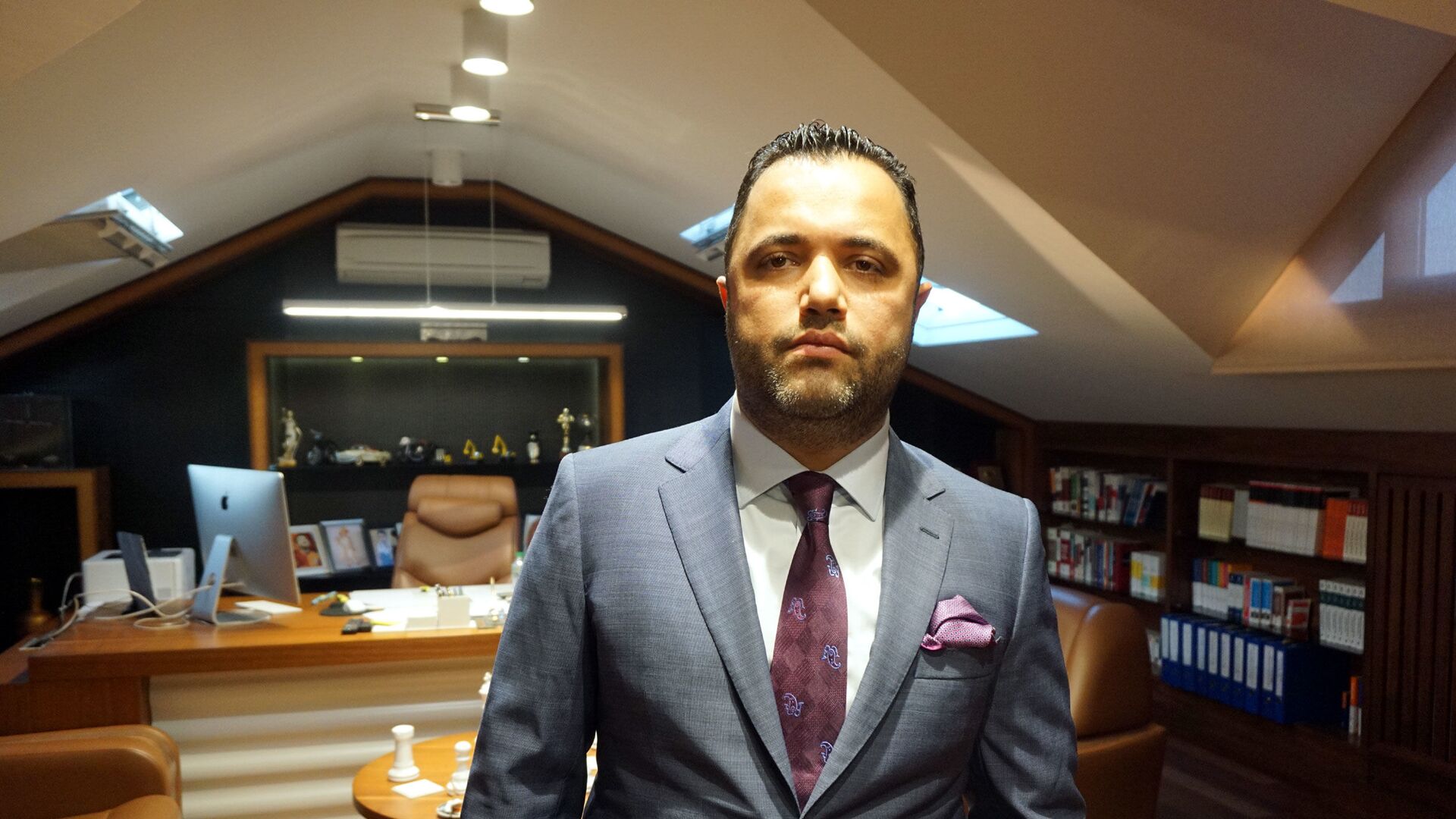 Rezan Epözdemir