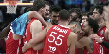a milli basketbol takımı, 12 dev adam