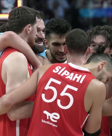 a milli basketbol takımı, 12 dev adam