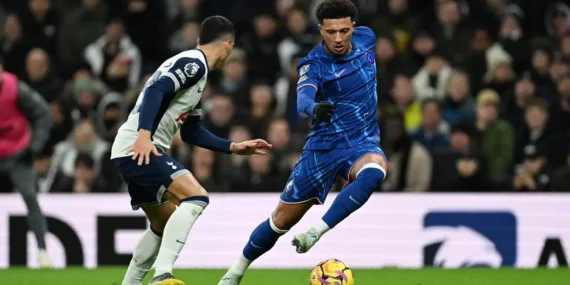 Taraftarlar Milyonlarca Yorum Yaptı Ama… Jaden Sancho Beşiktaş’ı Reddetti!