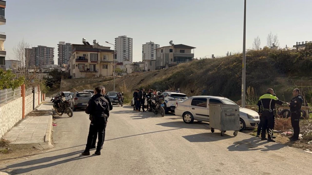 polis ailesini öldürdü