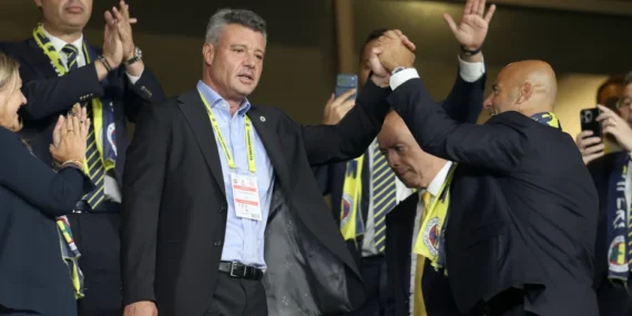 Fenerbahçe Başkanı Sadettin Saran, Antalyaspor Galibiyetinin Ardından Açıklamalarda Bulundu.