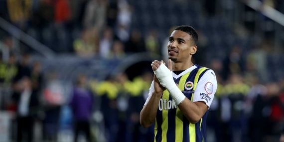 Fenerbahçe Alexander Djiku’nun Spartak Moskova’ya Transferini Resmen Duyurdu