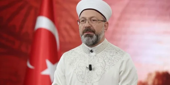 Ali Erbaş Hutbe Sorumluluğunu Çalışanlara Yükledi