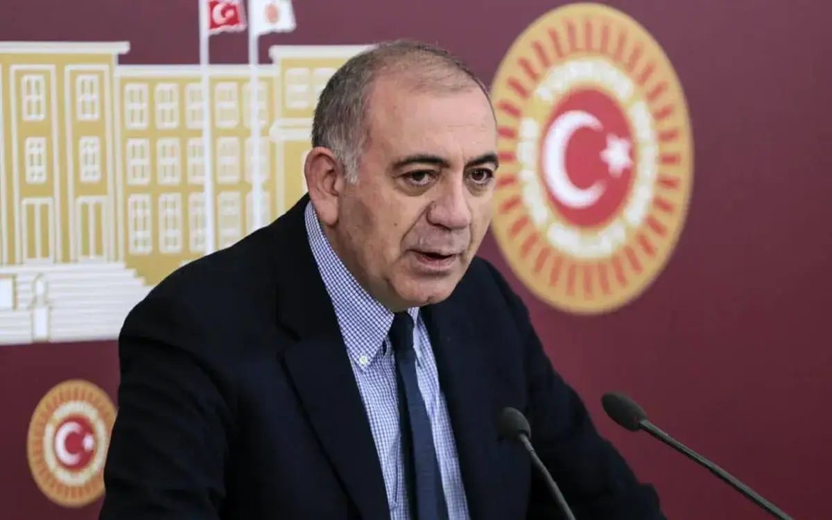 Gürsel Tekin