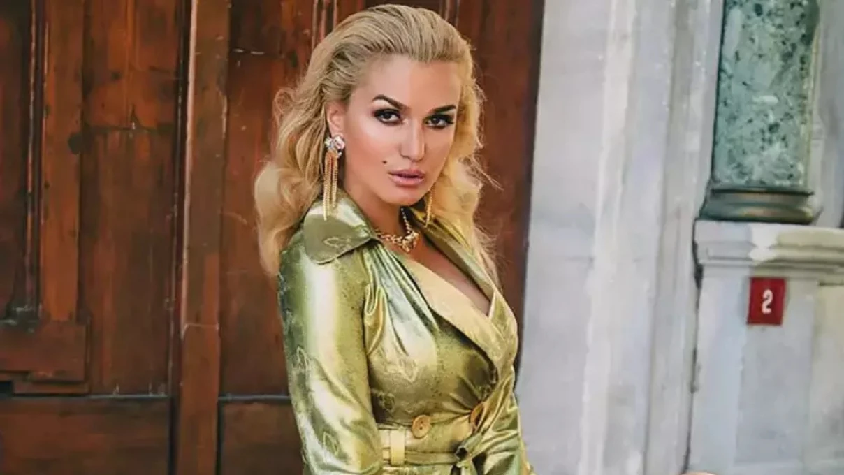 Tuğba Özay