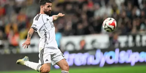 Beşiktaş, Kayseri Deplasmanında Moral Buldu: Siyah-Beyazlılar 4-0 Galip Geldi