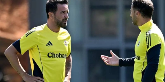 Fenerbahçe’den Gökhan Gönül Açıklaması: Kulüpteki Görevine Devam Edecek Ama…