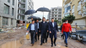 murat kurum deprem konutları