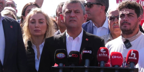 CHP Lideri Özgür Özel, Cumhurbaşkanı Erdoğan’ı Karşılamama Kararını Değerlendirdi.