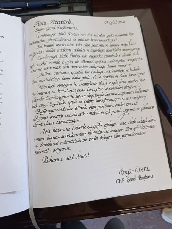 özgür özel