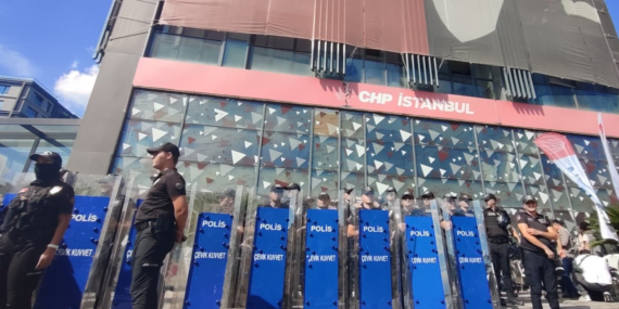 Asliye Hukuk Mahkemesi CHP İstanbul İl Kongresi İhtiyati Tedbirine İtirazı Reddetti