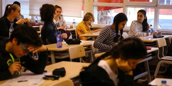 Bakan Işıkhan, “İŞKUR Gençlik Programı ile 150 Bin Öğrenciye Fırsat Sunuyoruz”